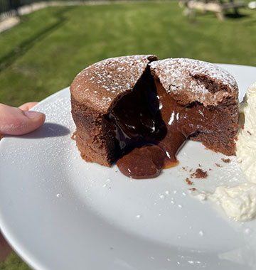 Fondant au chocolat au restaurant dans les Cévennes, l’auberge du Cap